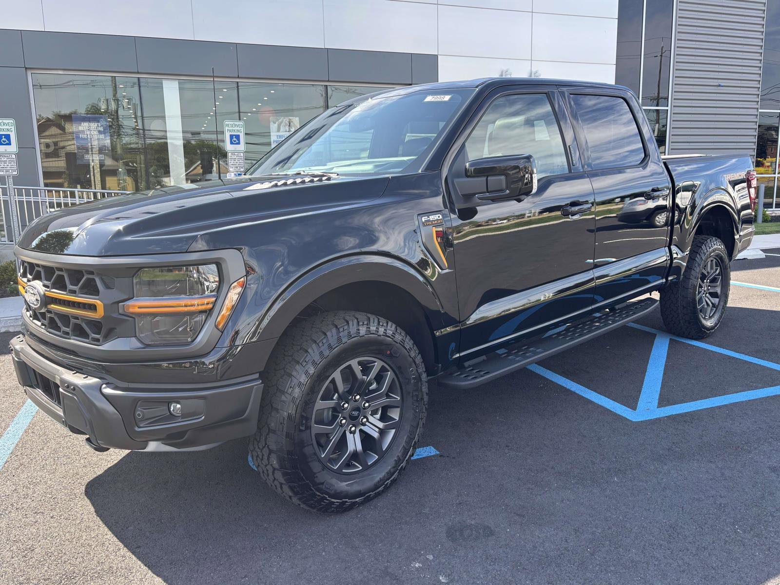 New 2026 Agate Black Metallic Ford Tremor® image 4