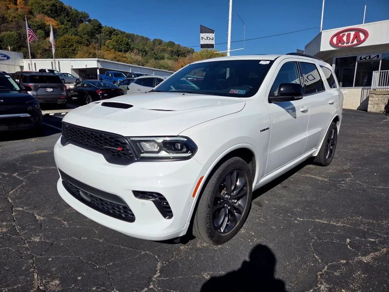 Used 2025 White Dodge R/T Premium image 3