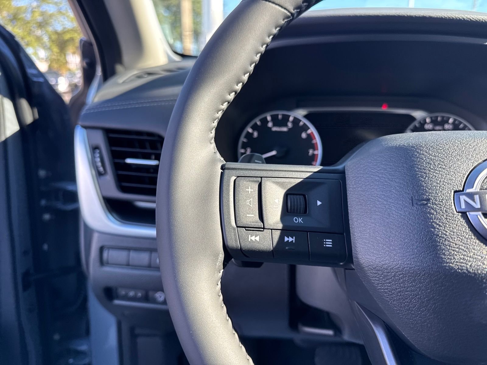 New 2026 Nissan Rogue SV 4D Sport Utility