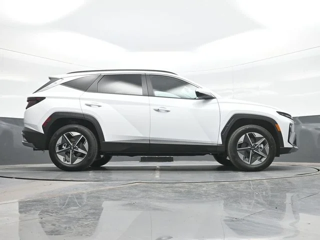New 2026 White Hyundai SEL image 24
