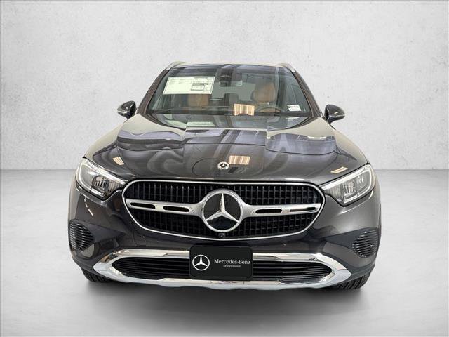 New 2026 Graphite Grey Metallic Mercedes-Benz GLC 300 image 31