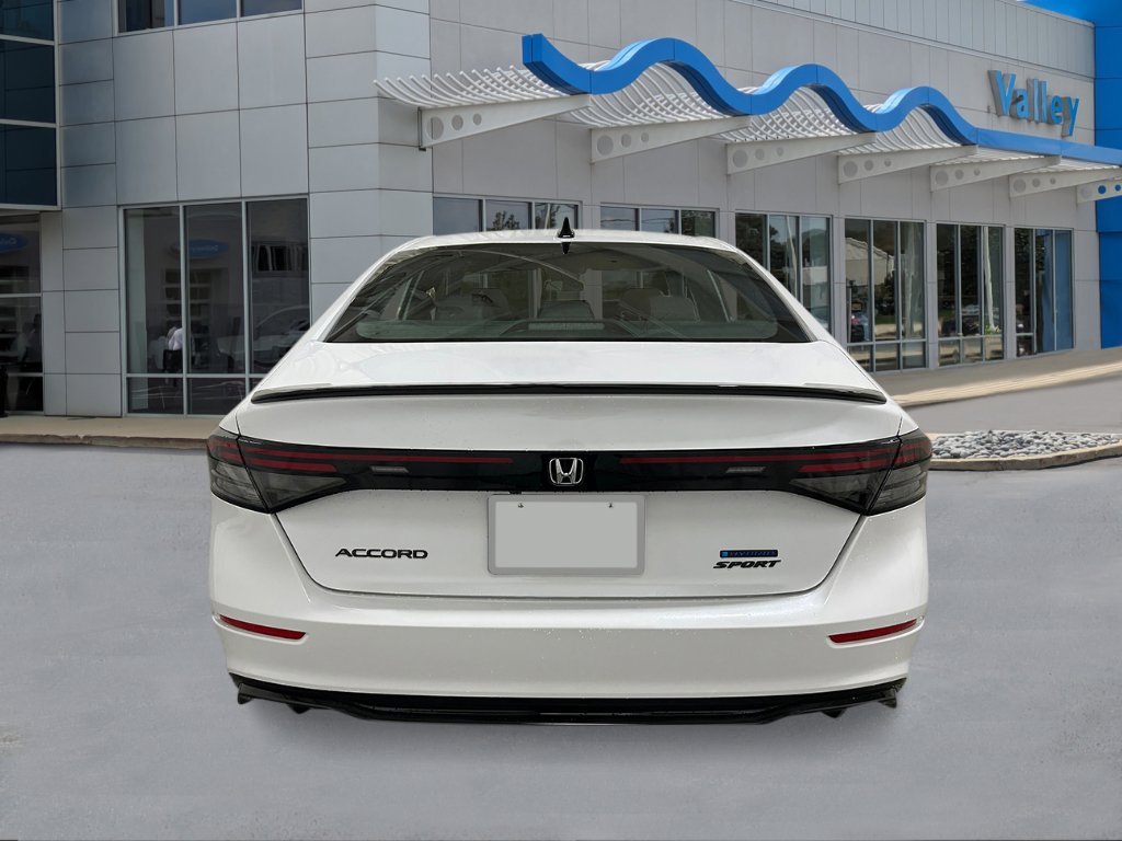 New 2026 Platinum White Pearl Honda Sport-L image 4