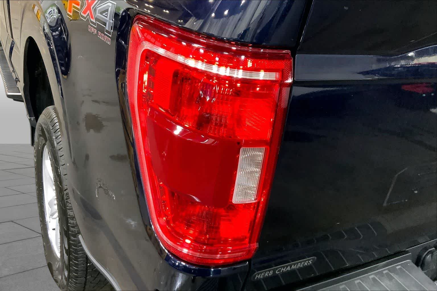 Used 2023 Antimatter Blue Metallic Ford XLT image 24