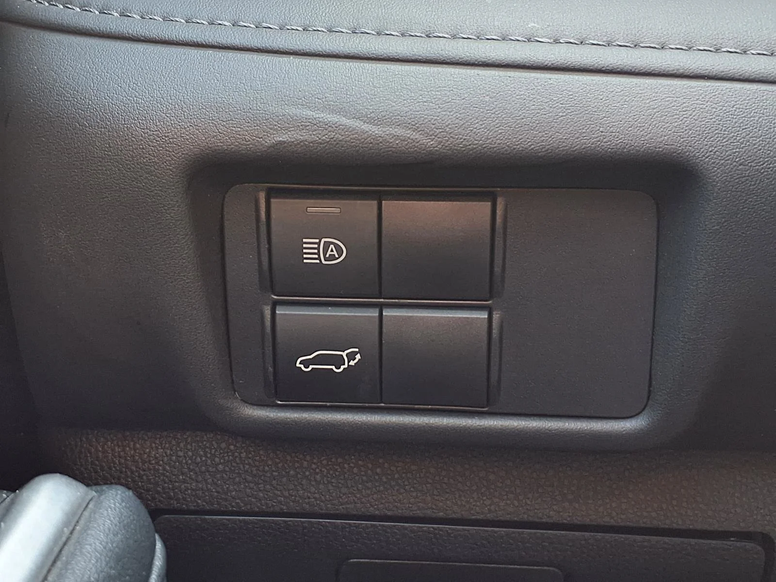 2021 Toyota Highlander XLE - Photo 15
