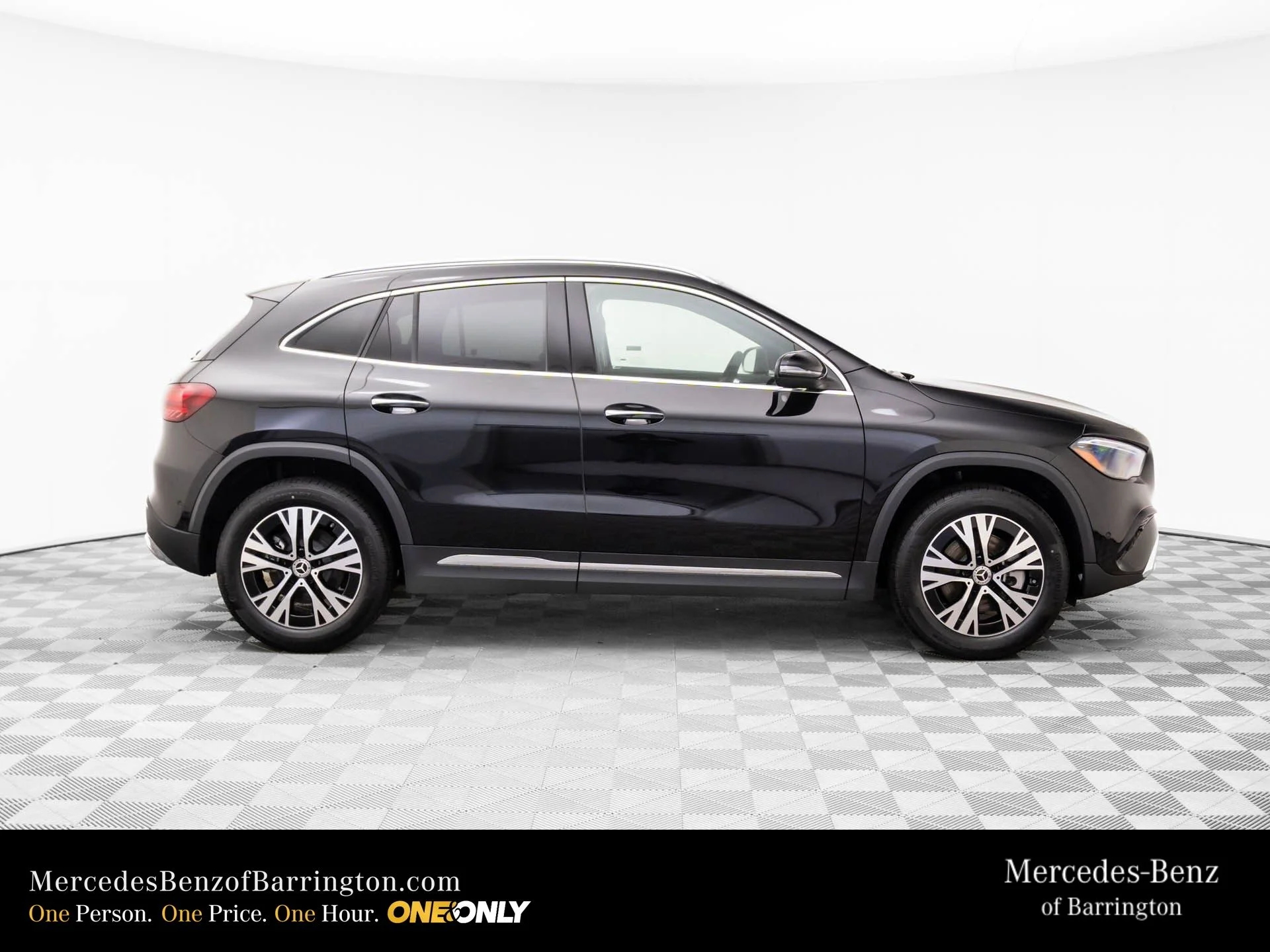 New 2026 Black Mercedes-Benz GLA 250 image 7
