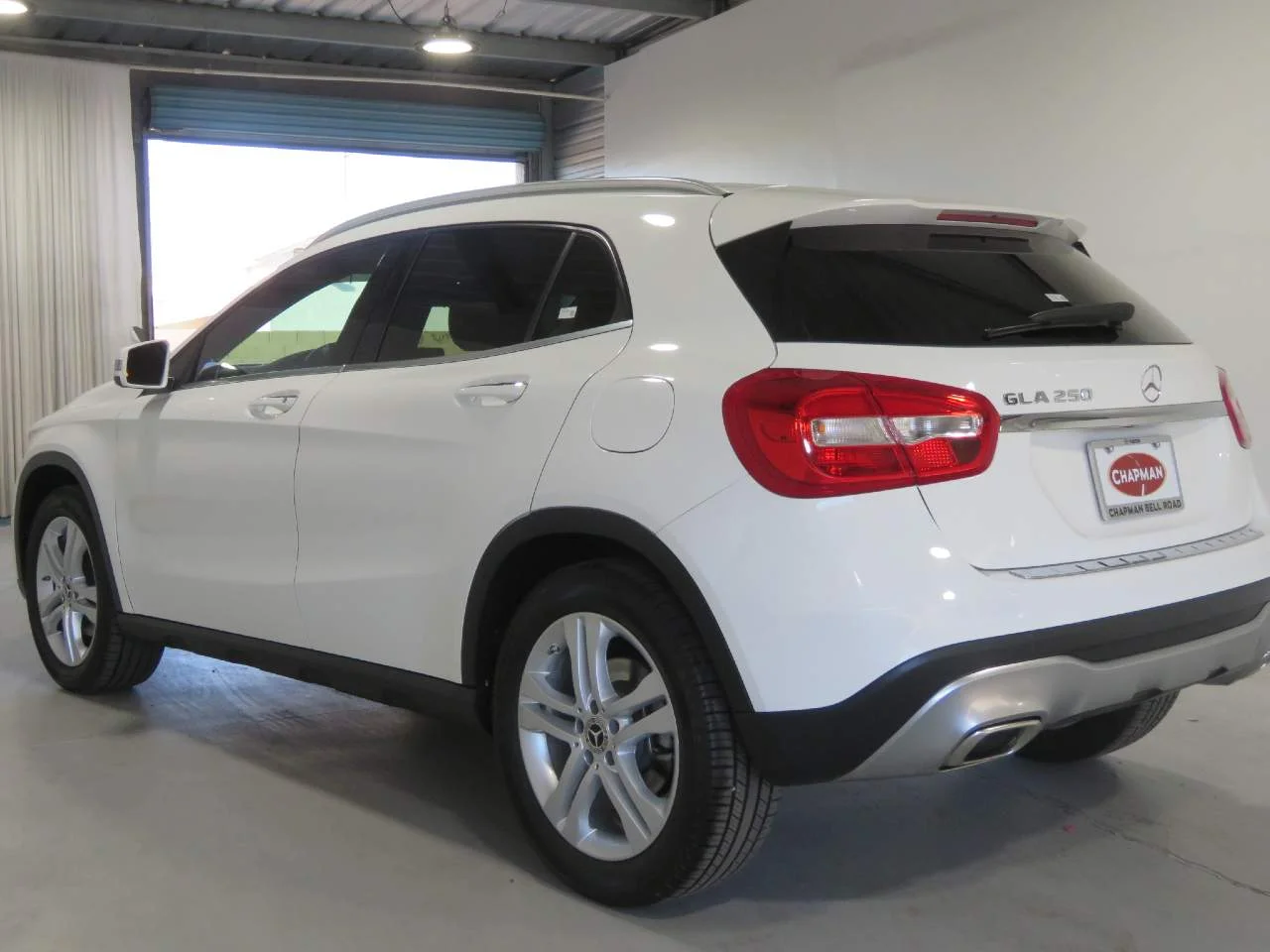 Used 2020 Polar White Mercedes-Benz GLA 250 image 6