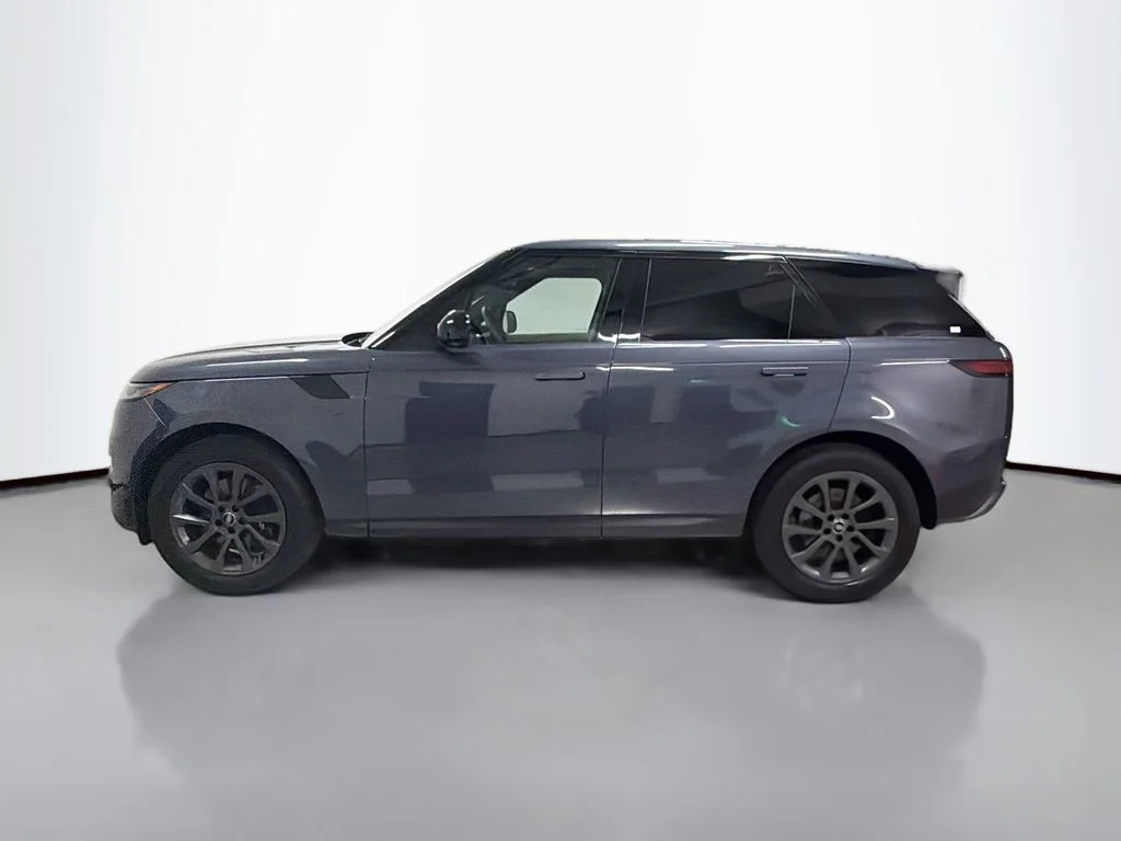 Used 2024 Blue Land Rover SE image 2
