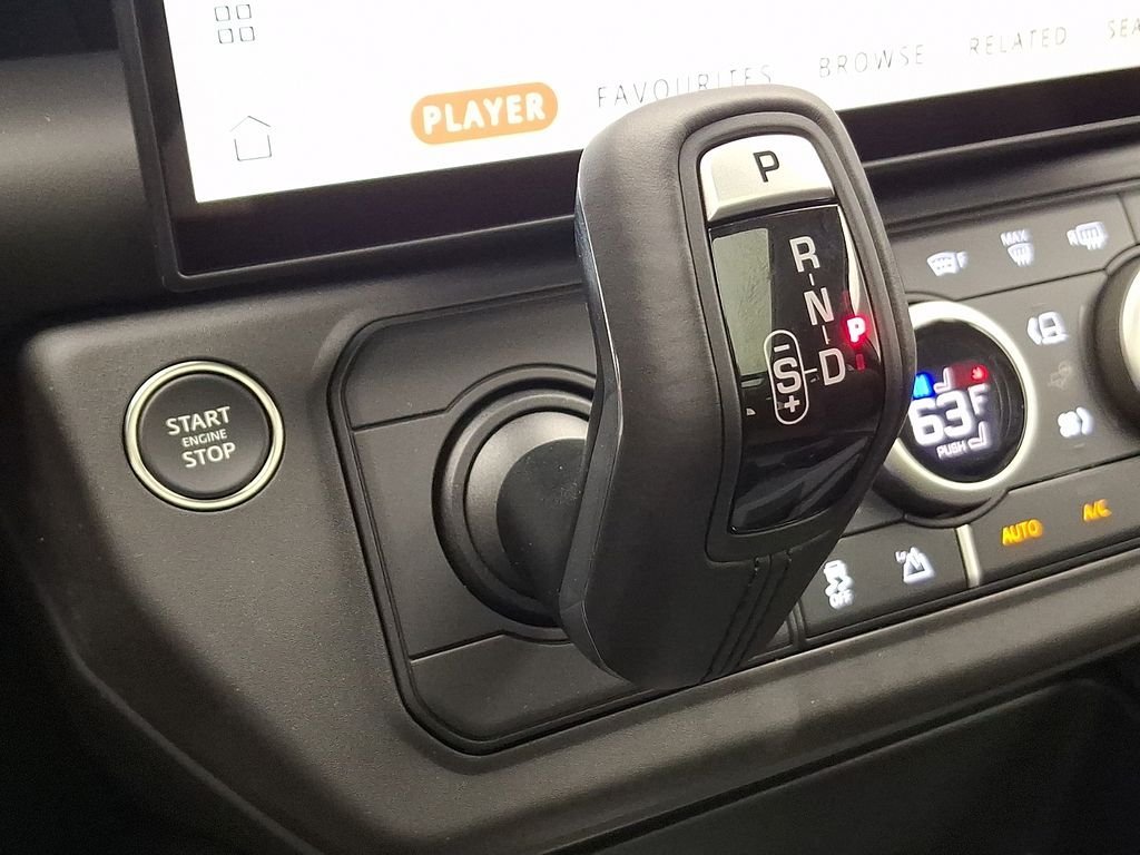 New 2026 Borasco Grey LAND ROVER X-Dynamic SE image 11