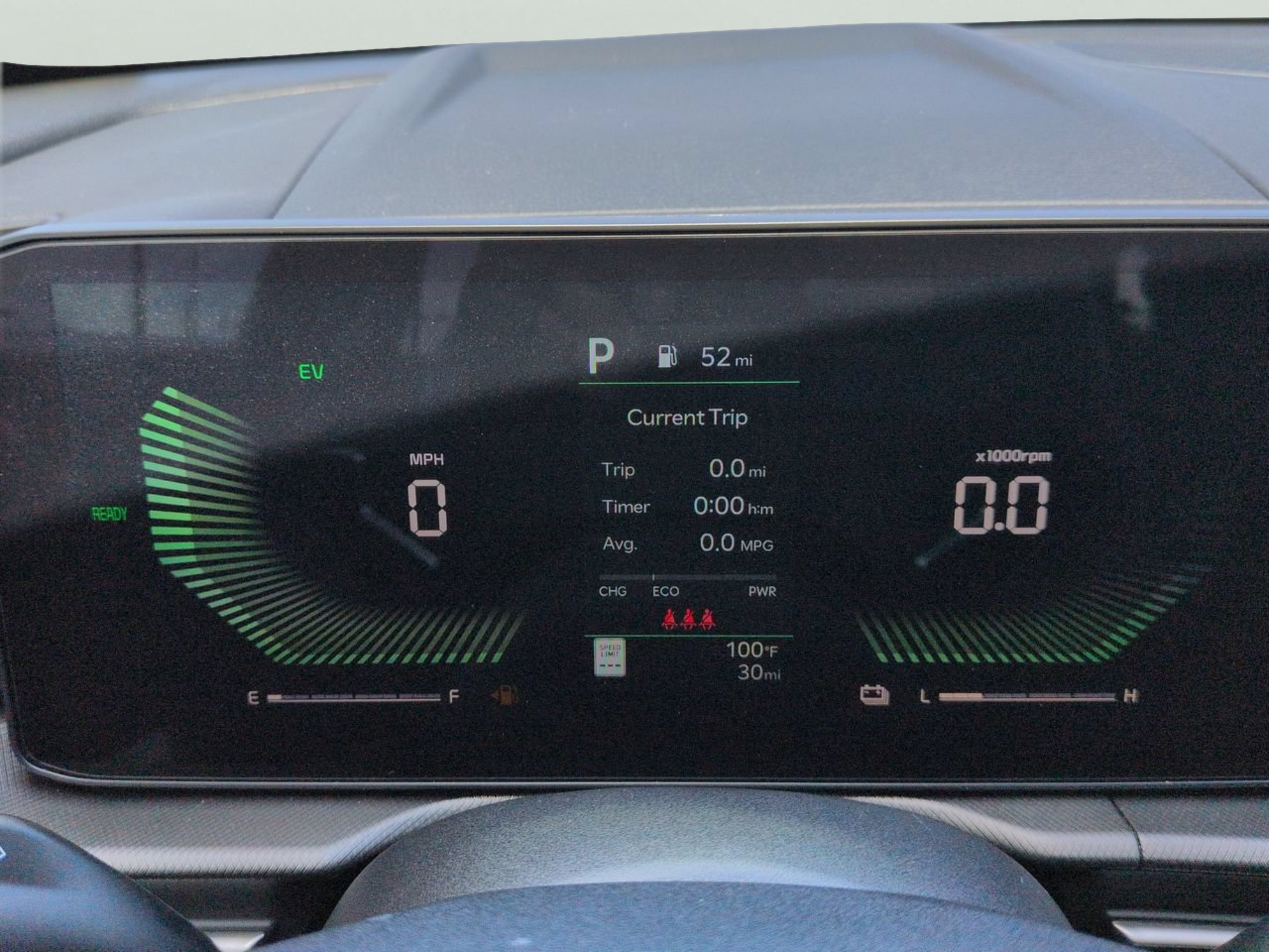 New 2027 Snow White Pearl Kia LX image 28