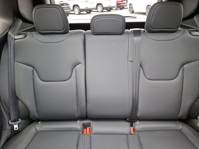 Used 2023 Black Jeep Limited image 19