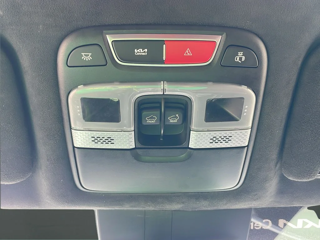 Used 2024 Black Kia SX-Prestige image 27