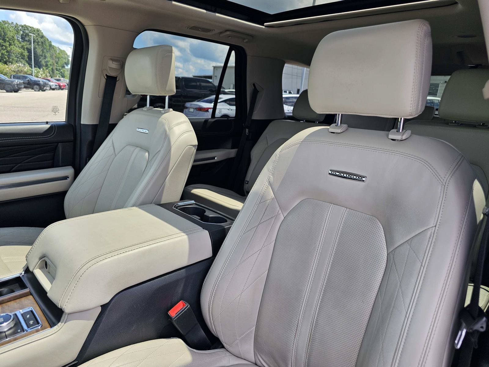 2021 Ford Expedition Platinum - Photo 19