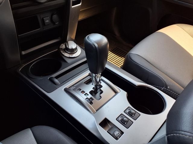 Used 2022 Gray Toyota SR5 Premium image 27