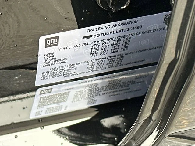New 2026 Onyx Black GMC AT4 image 37