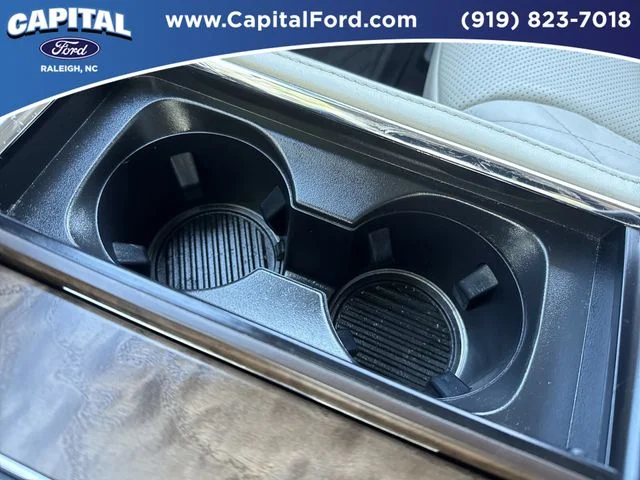 Used 2021 Black Ford Platinum image 32