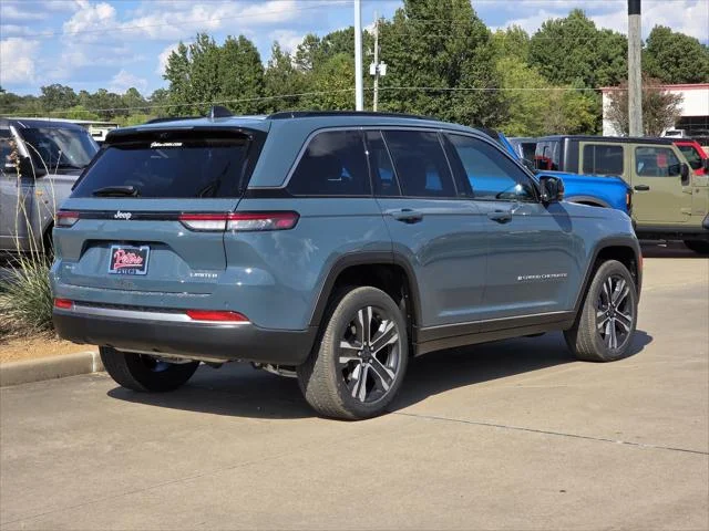 New 2027 Steel Blue Paint Jeep Limited image 3