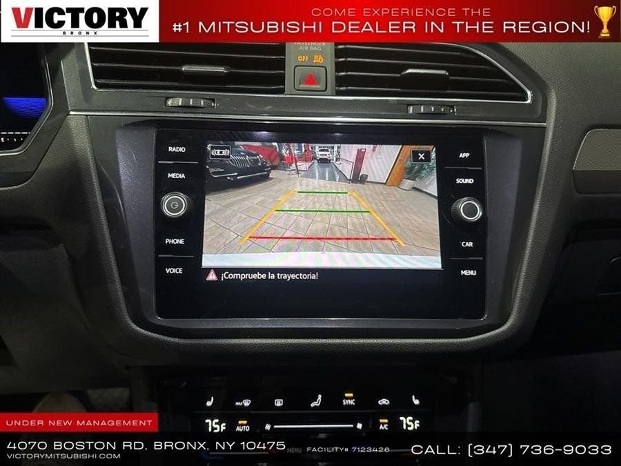 Used 2023 White Volkswagen 2.0T SE image 52