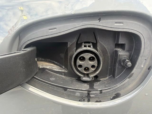 Certified Used 2023 Gray Clearcoat Chrysler Touring L image 22
