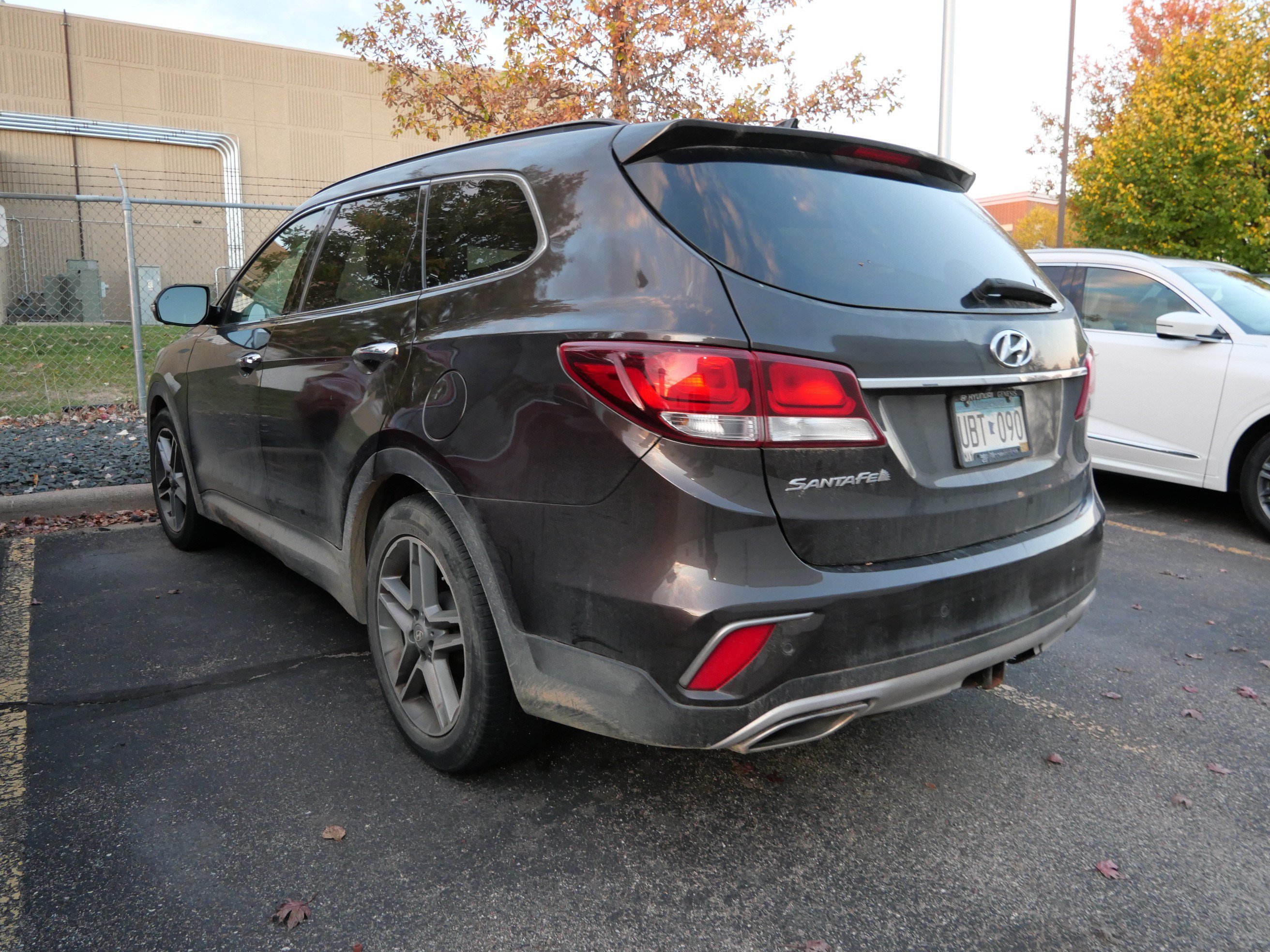 Used 2017 Java Espresso Hyundai SE Ultimate image 5