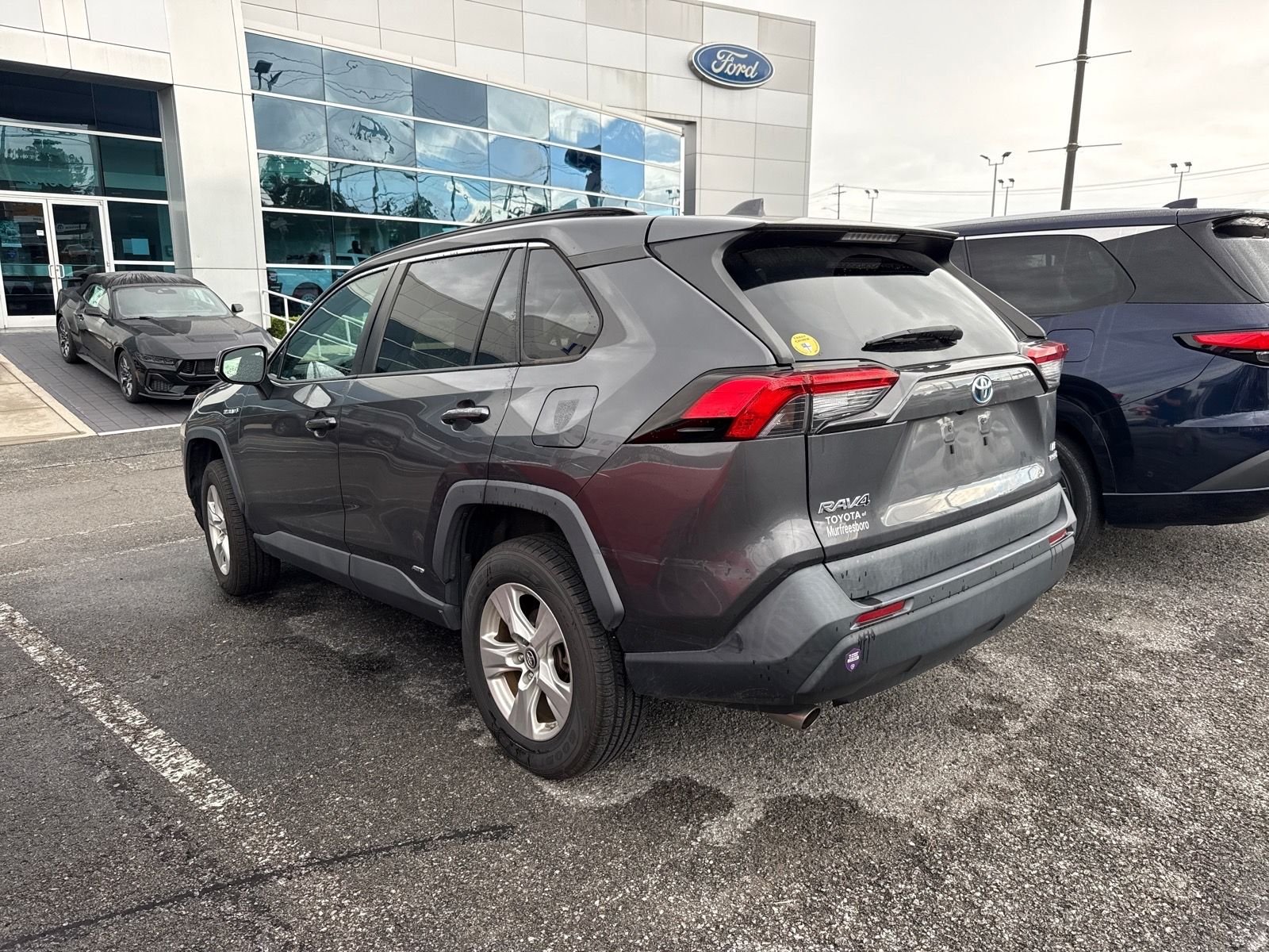 Used 2019 Magnetic Gray Metallic Toyota LE image 3