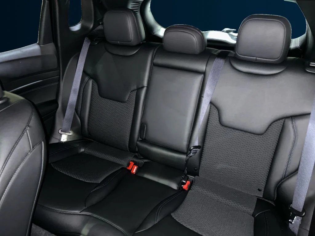 New 2026 Black Jeep Latitude image 16