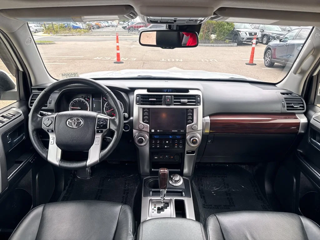 Used 2024 Off-white Toyota Limited image 11