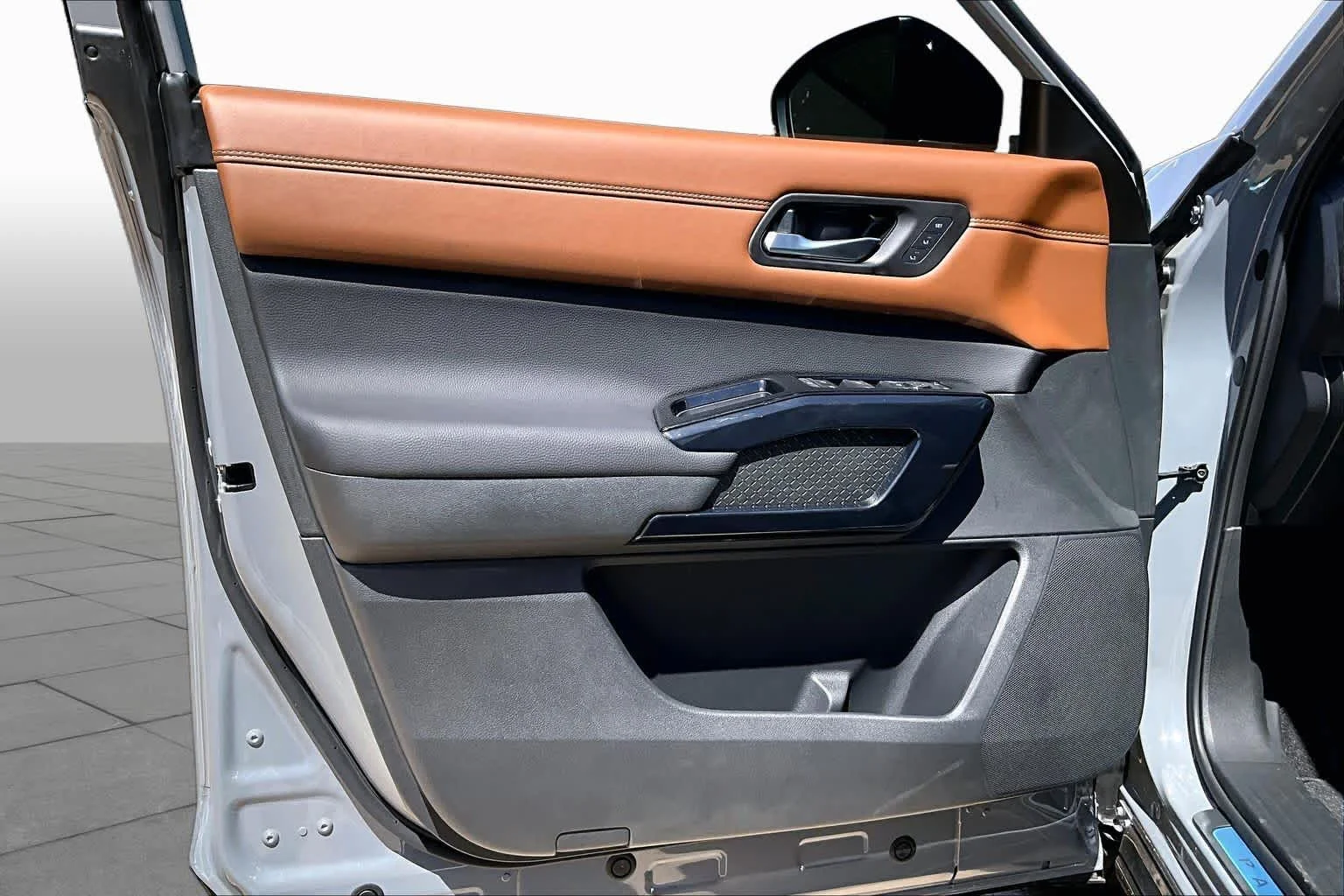 New 2026 KBY/BOULDER GR Nissan Platinum image 10