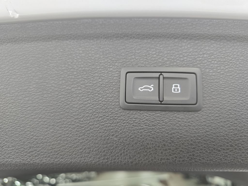 Used 2024 Glacier White Audi 45 S line Premium Plus image 23
