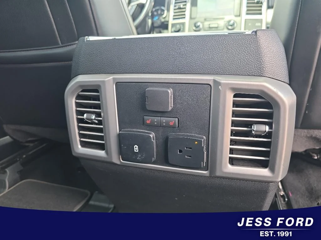 Used 2018 White Ford Platinum image 13