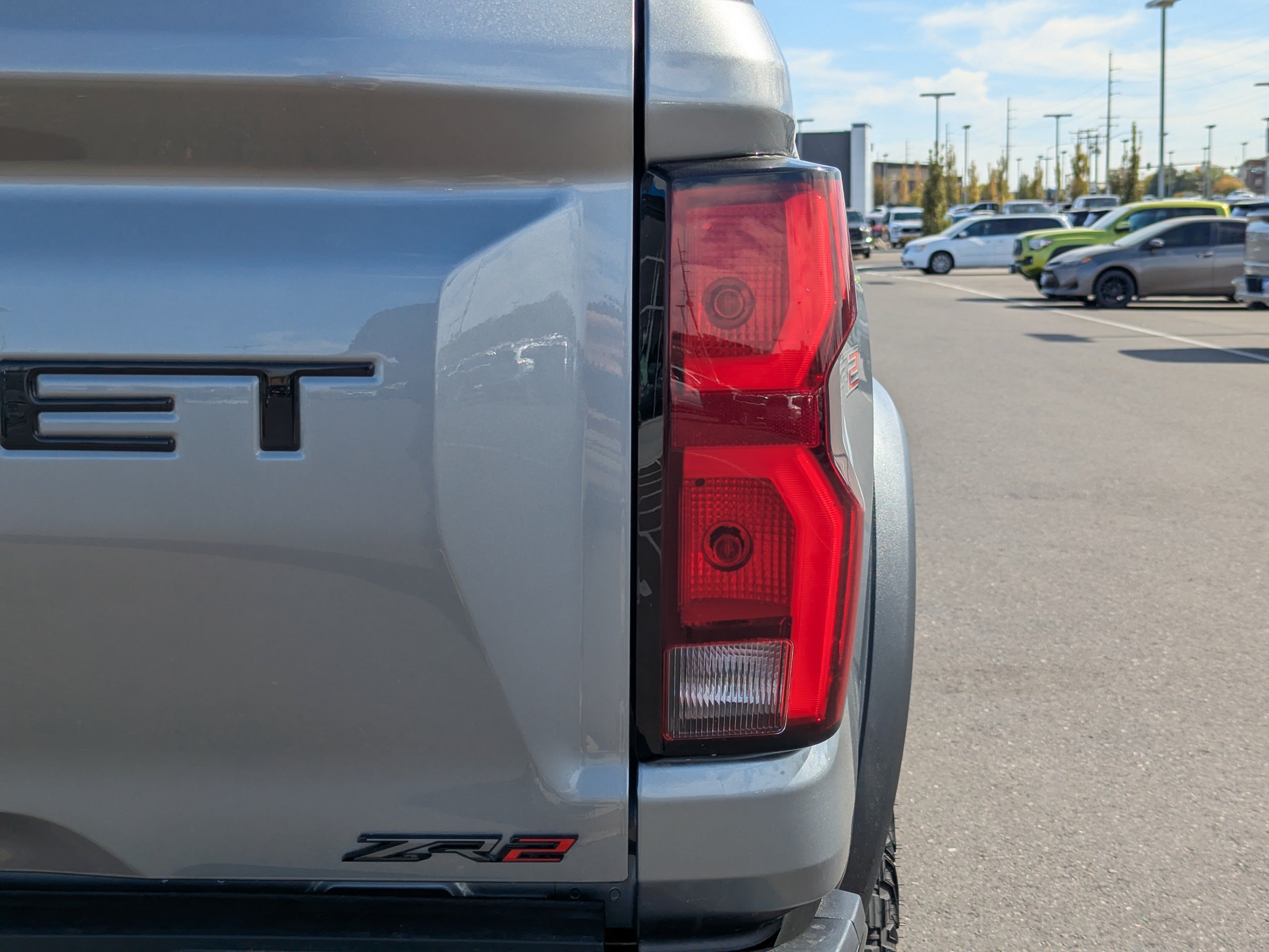 2026 Chevrolet Colorado ZR2 - Photo 50