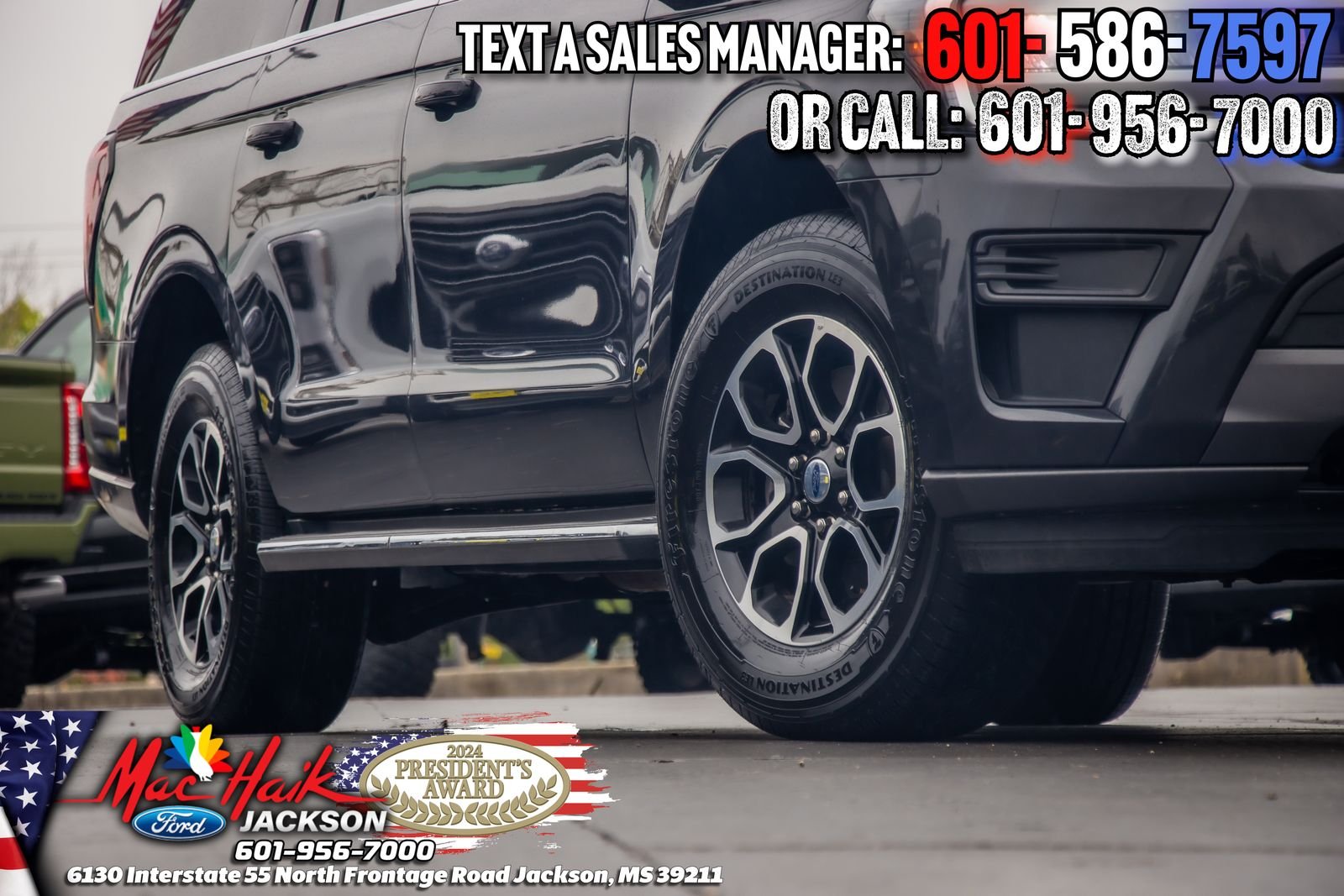 Used 2023  Ford XLT image 2