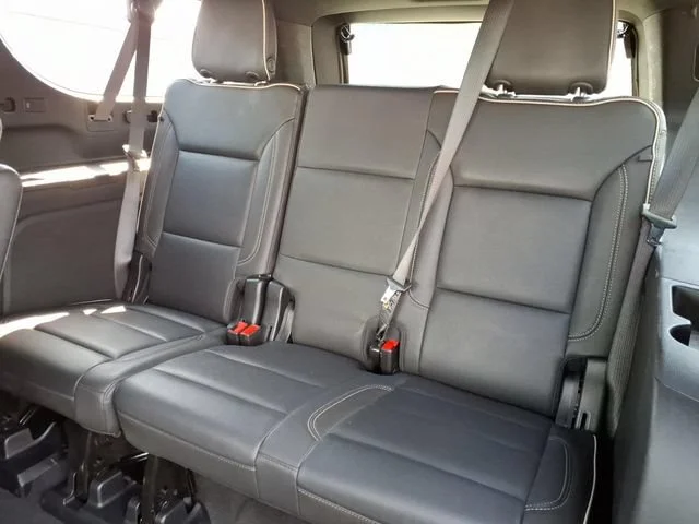 Used 2025 Sterling Gray Metallic Chevrolet Premier image 12