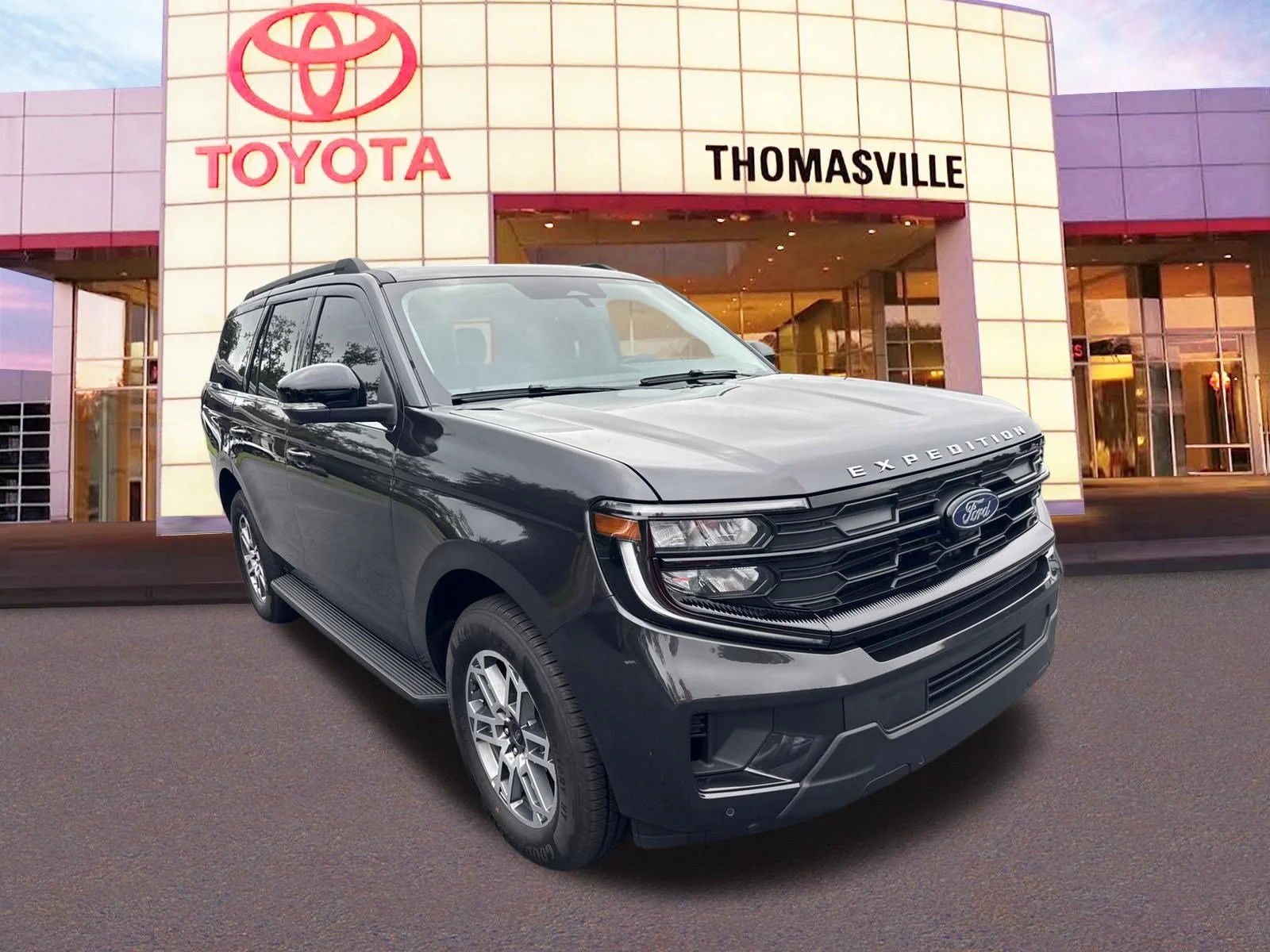 Used 2026 Dark Matter Gray Metallic Ford Active image 3