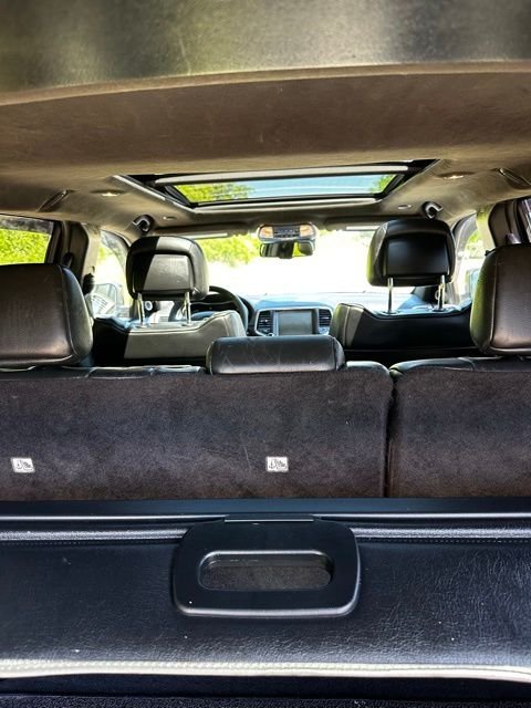 Used 2016 Brilliant Black Crystal Pearlcoat Jeep Summit image 24