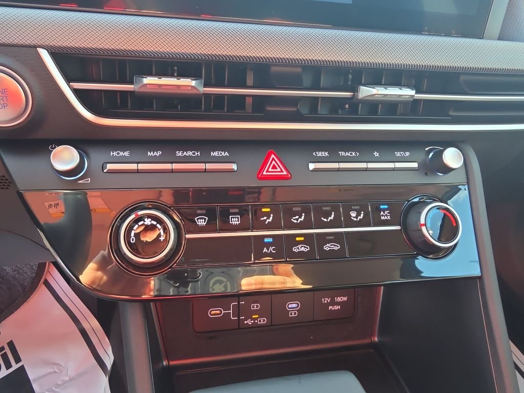New 2026 Gray Hyundai SE image 18
