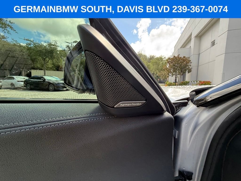 Used 2021 Glacier Silver Metallic BMW sDrive30i image 21