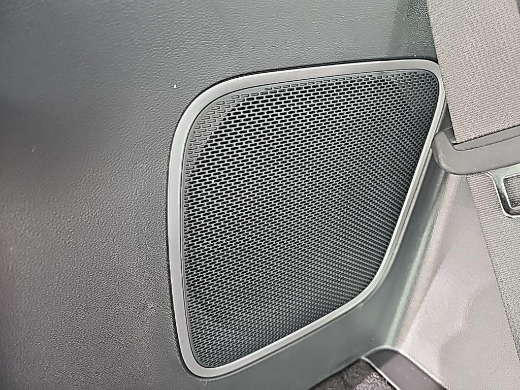 2026 Hyundai Santa Fe Limited - Photo 48