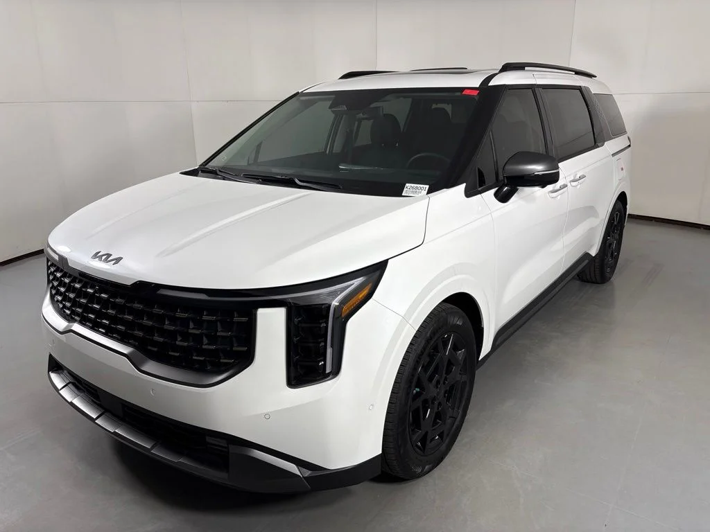 New 2026 Snow White Pearl Kia SX Prestige image 4