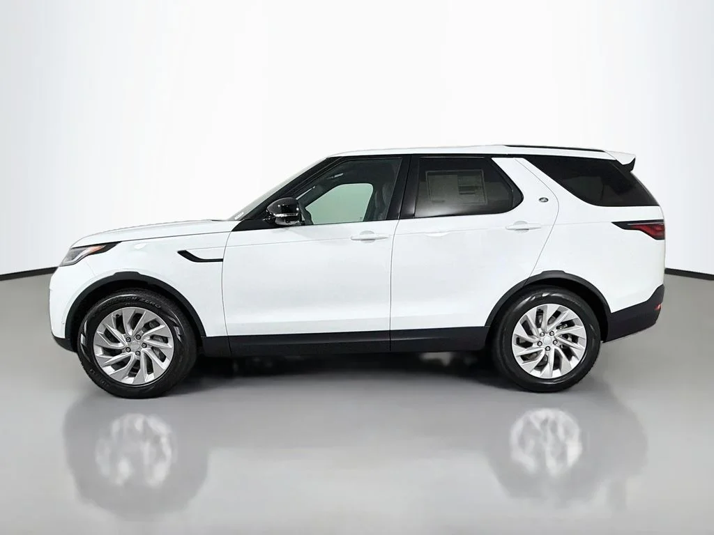 New 2026 Fuji White Land Rover S image 8