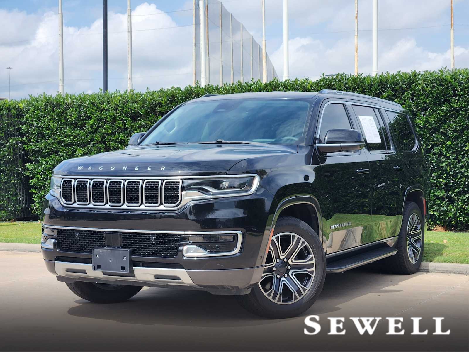 2022 Jeep Wagoneer Series III's photo