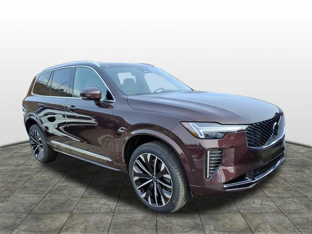 2026 Volvo XC90 Plus