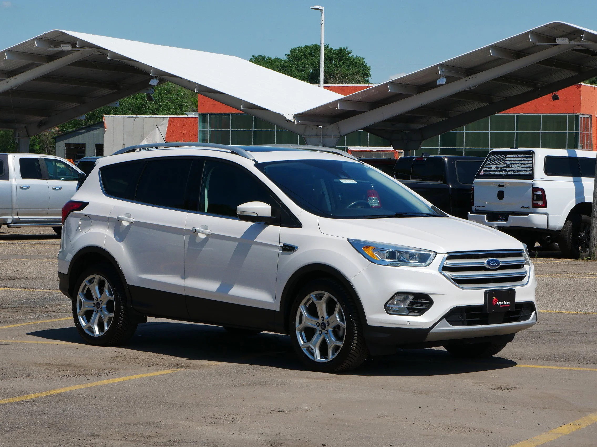 2019 Ford Escape Titanium 4WD's photo