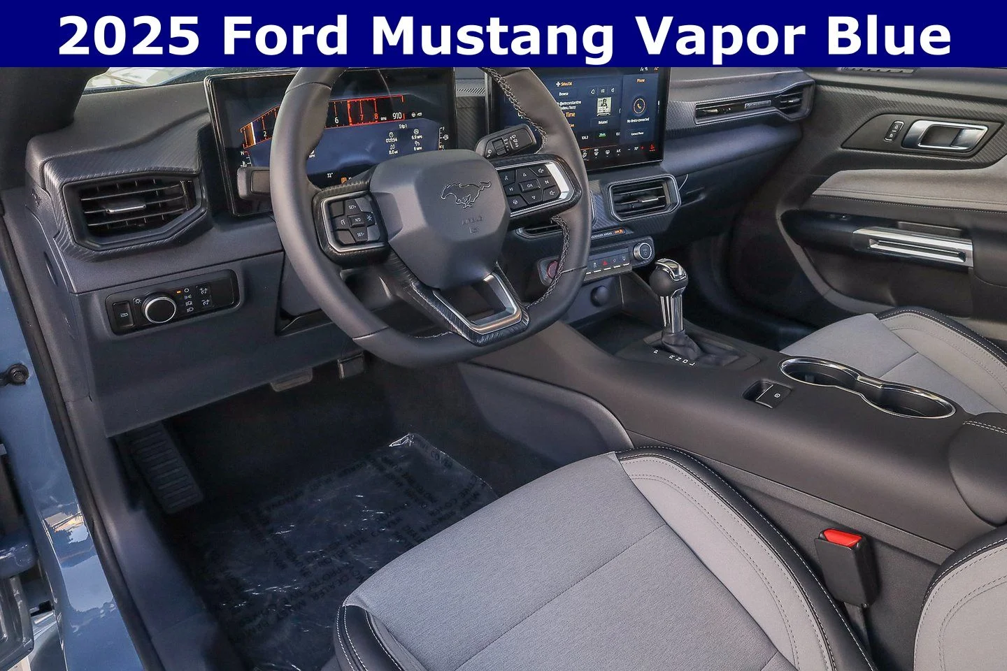 2025 Ford Mustang EcoBoost Fastback - Photo 11