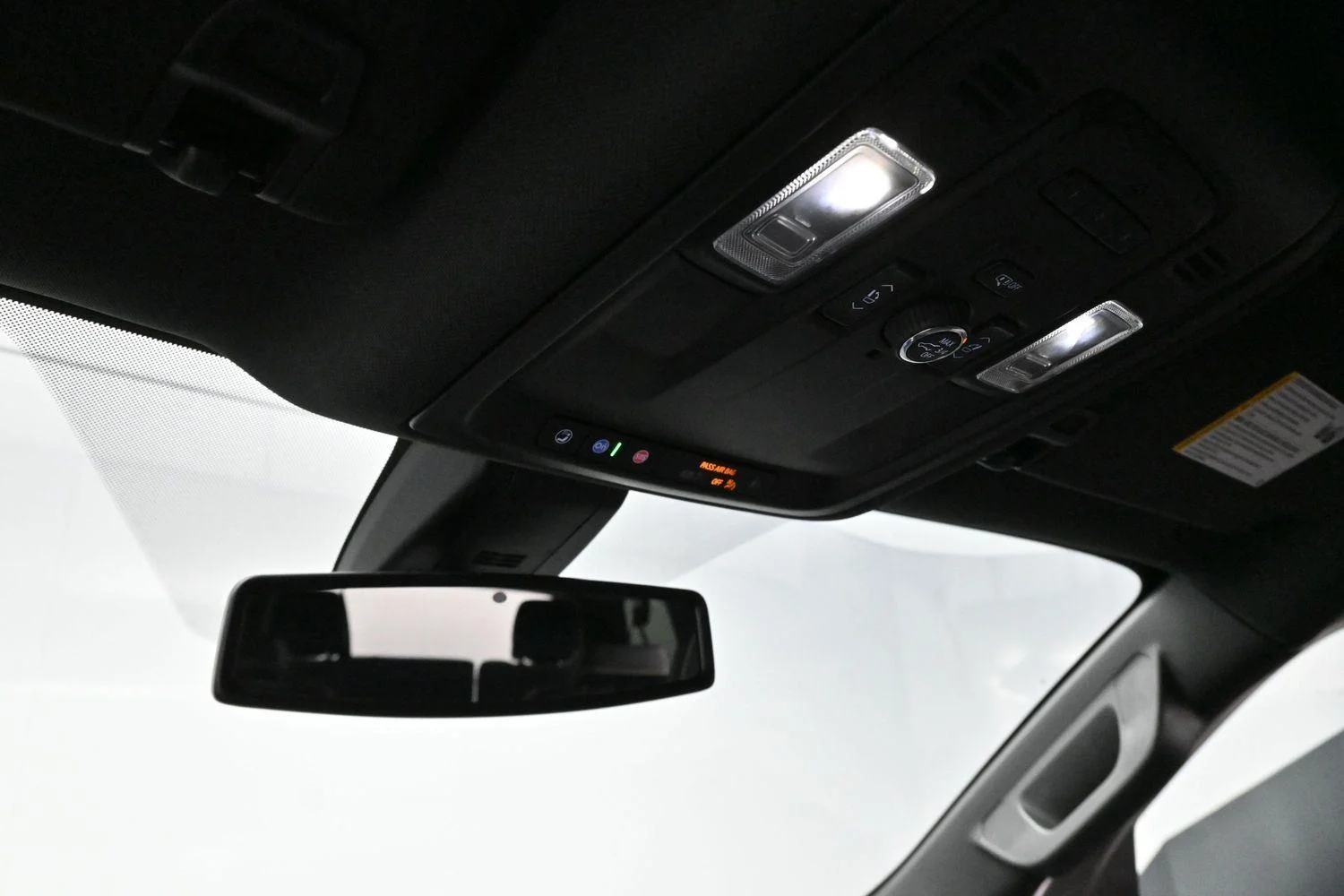 Used 2021 BLACK Chevrolet Premier image 29