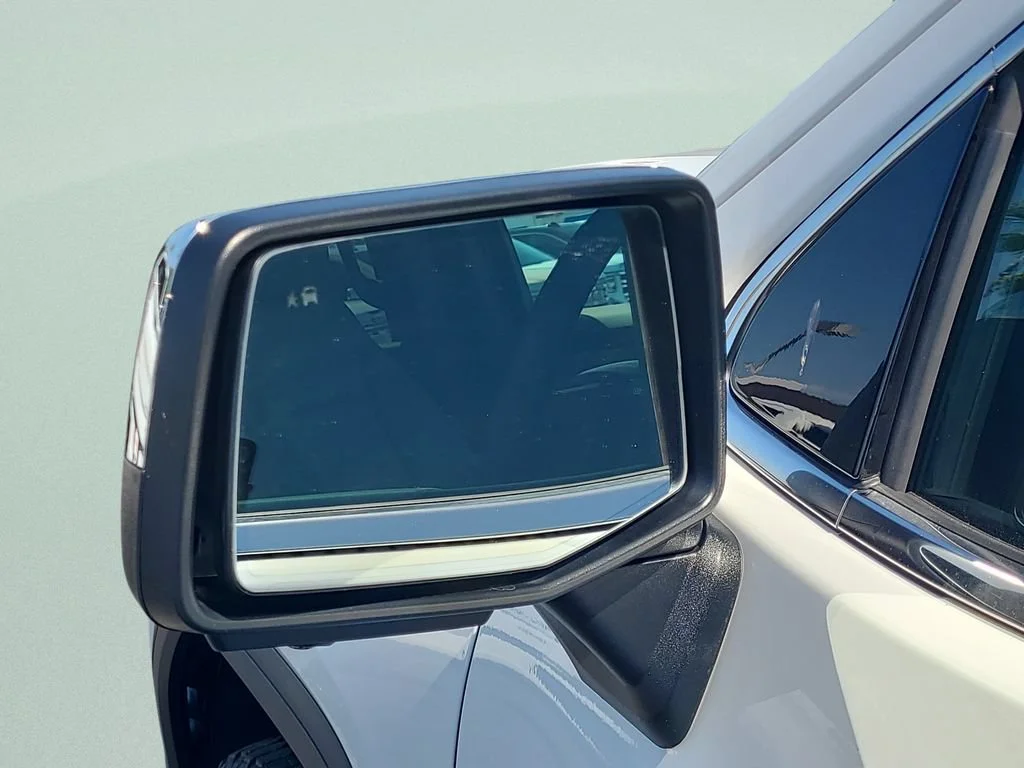 New 2026 Summit White GMC SLT image 24