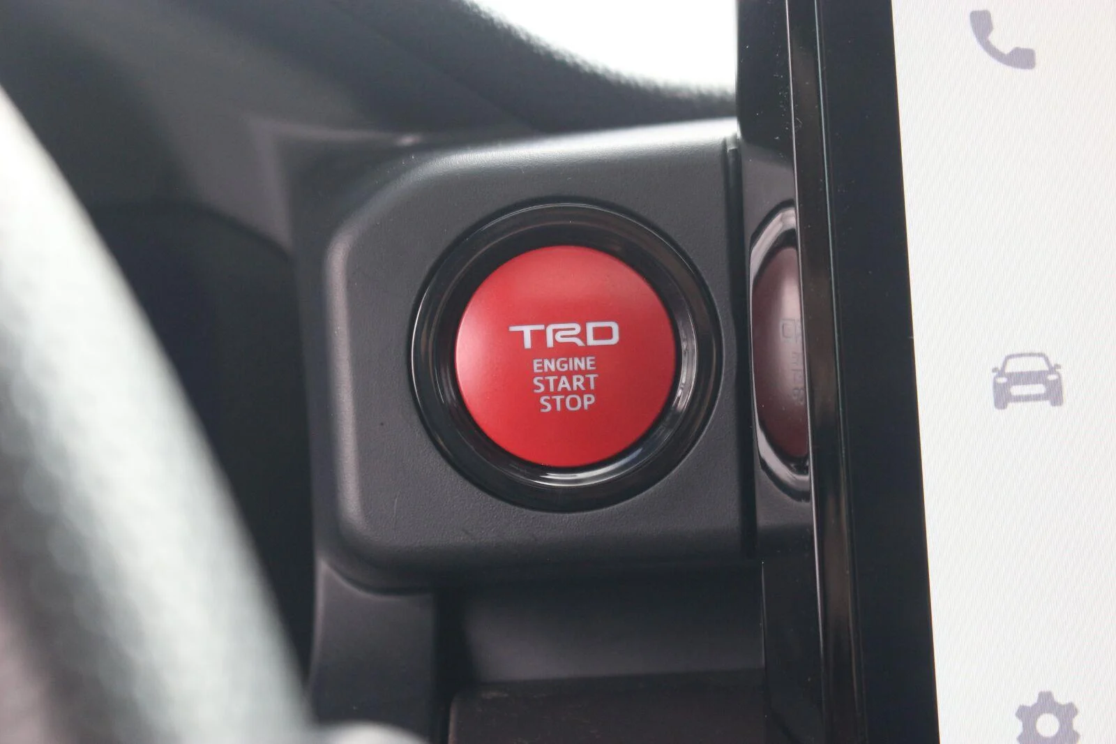 Used 2024 White Toyota SR5 image 32