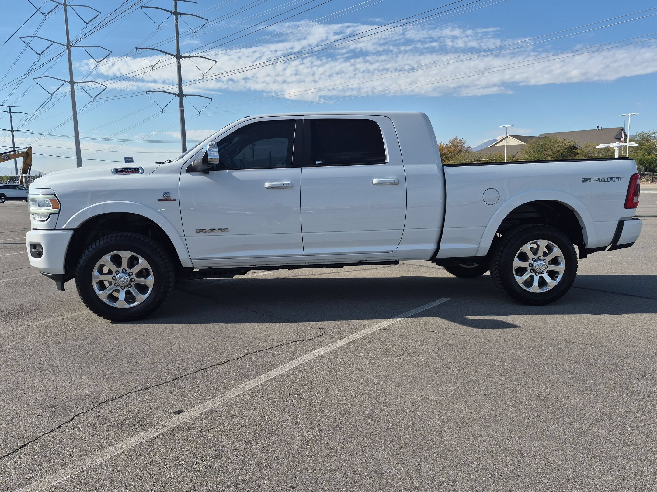 Used 2019 Bright White Clearcoat Ram Laramie image 7