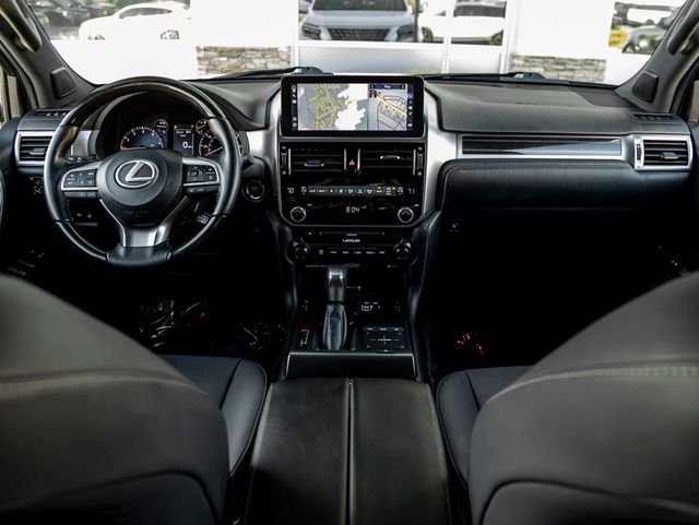 Used 2023 White Pearl Lexus 460 image 23