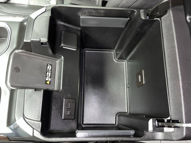 Used 2024 Titanium Rush Metallic GMC Elevation image 29