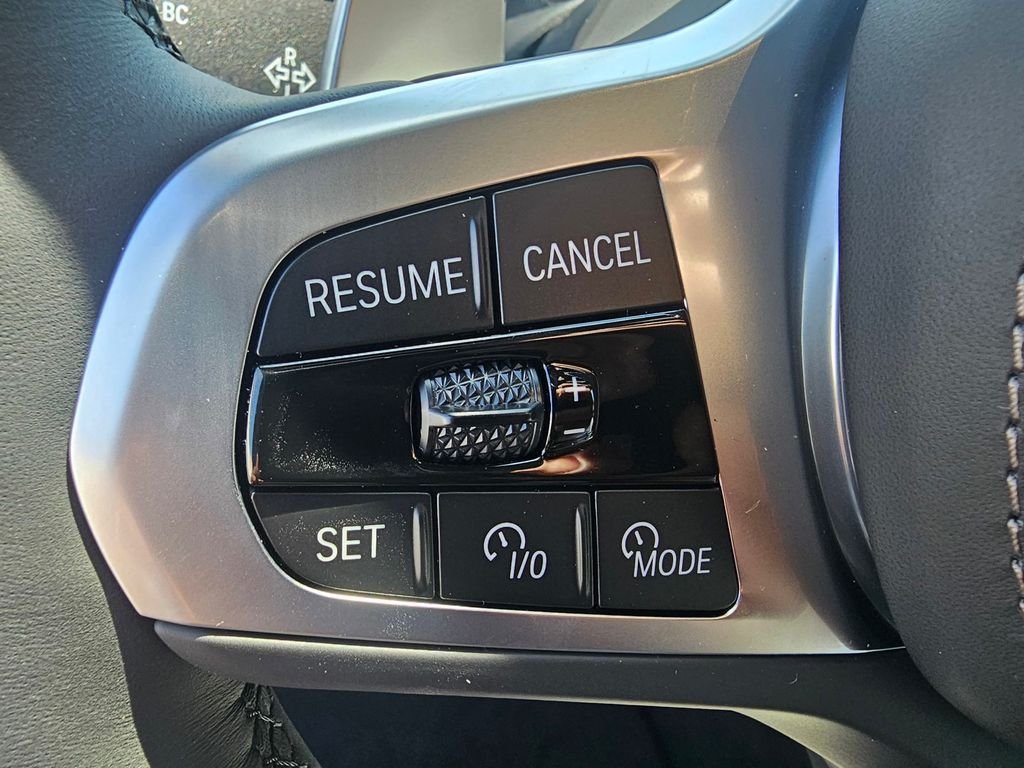 New 2026 Skyscraper Grey Metallic BMW sDrive40i image 19